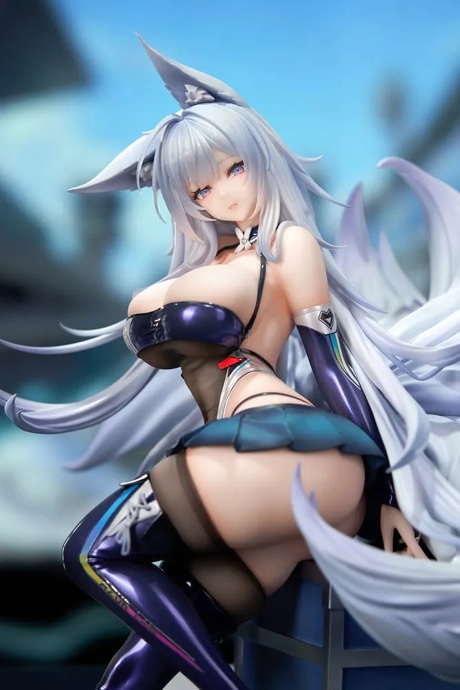 Azur Lane PVC Figure 1/7 Shinano Moonlit Chrome Ver. 25 cm